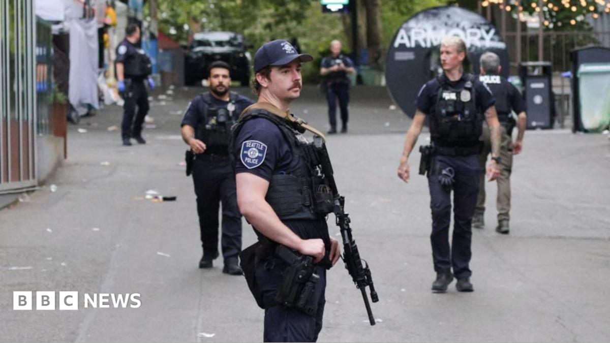 Impuscaturi langa Space Needle: 2 morti, 5 raniti