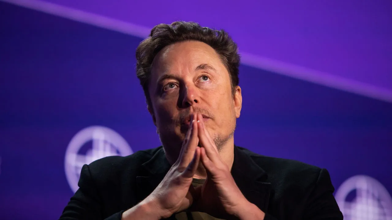 Elon Musk, furios că Starlink ghidează drone-kamikaze americane