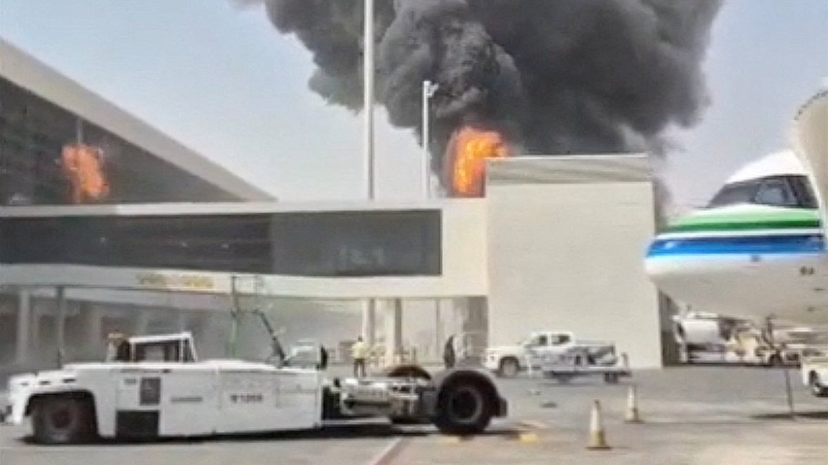 Al doilea atac în două zile asupra aeroportului din Riyadh