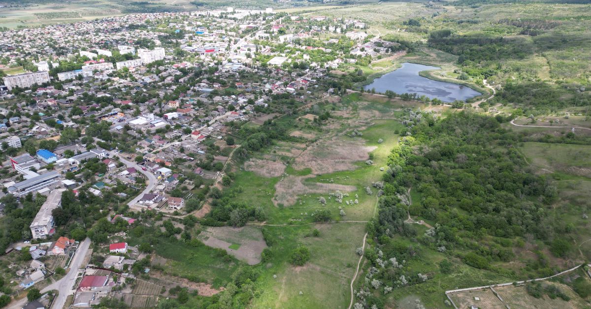Drona intrata dinspre R. Moldova: RO-Alert in 5 judete, aeroportul Iasi inchis
