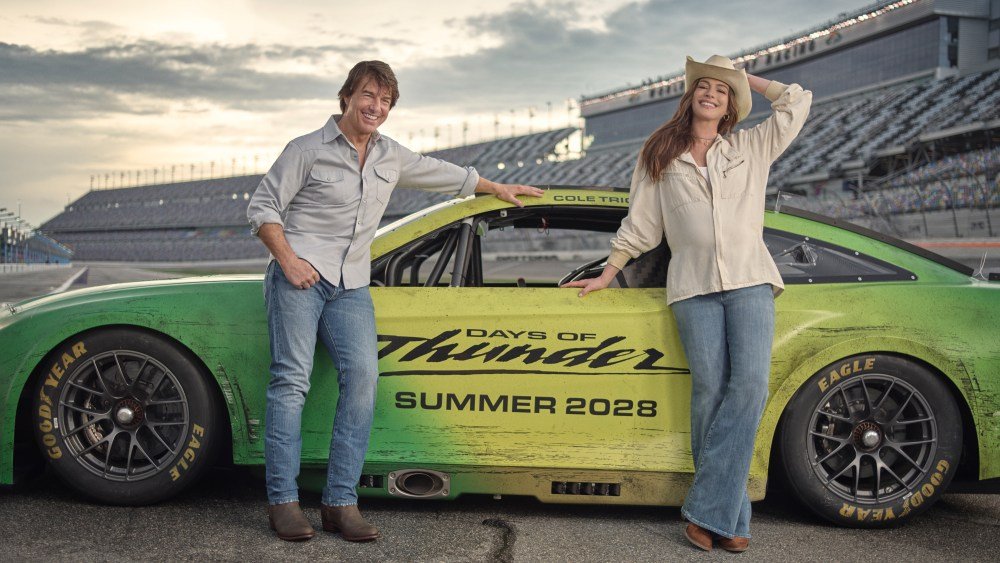 Anne Hathaway și Tom Cruise, împreună în Days of Thunder 2
