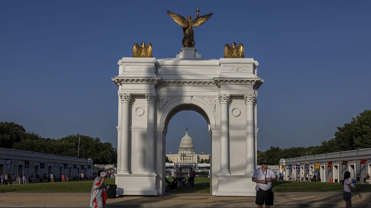Arcul de Triumf al lui Trump, transformat în complex militar