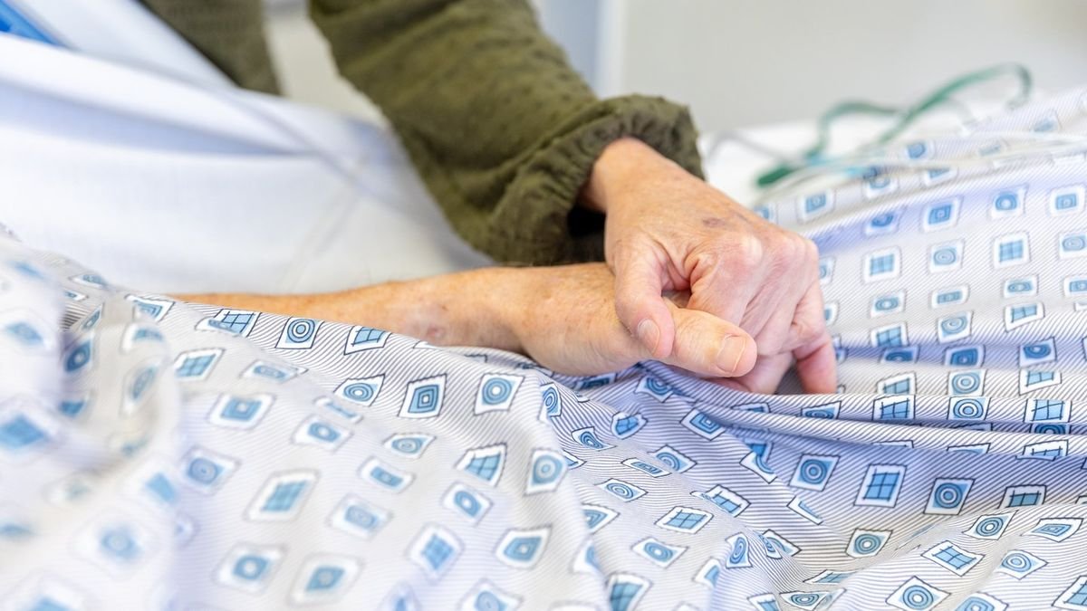 Asistenta de hospice: toți pacienții fac același gest înainte să moară