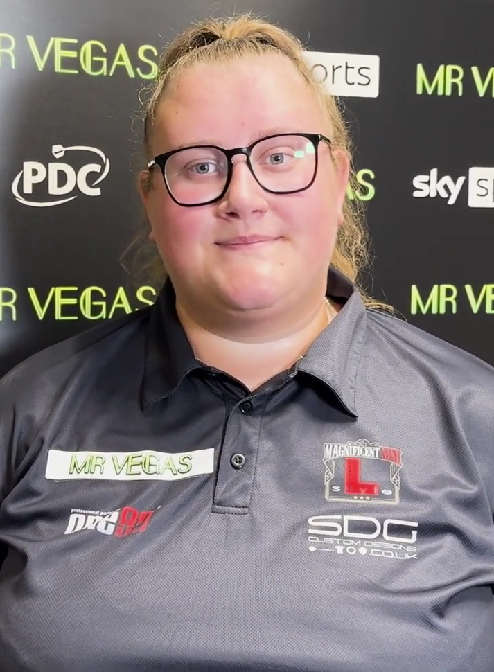 Beau Greaves rescrie istoria darts-ului într-un sport al bărbaților