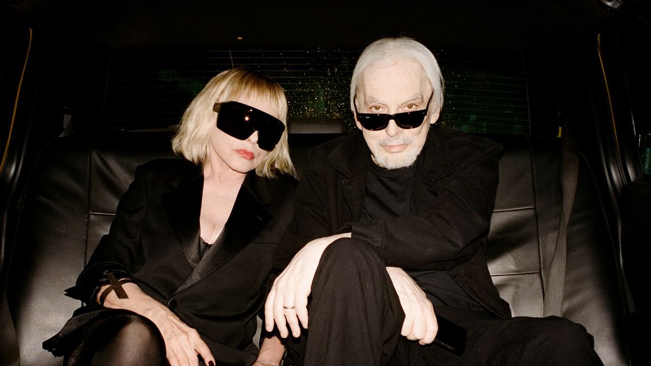 Blondie revin după nouă ani cu High Noon: Johnny Marr, un Sex Pistol și ultimele înregistrări ale lui Clem Burke