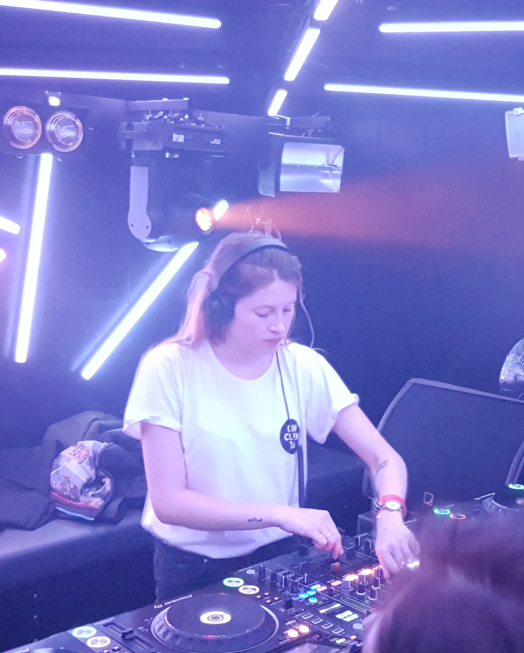 Charlotte de Witte și ¥ØU$UK€ fac b2b la Brooklyn