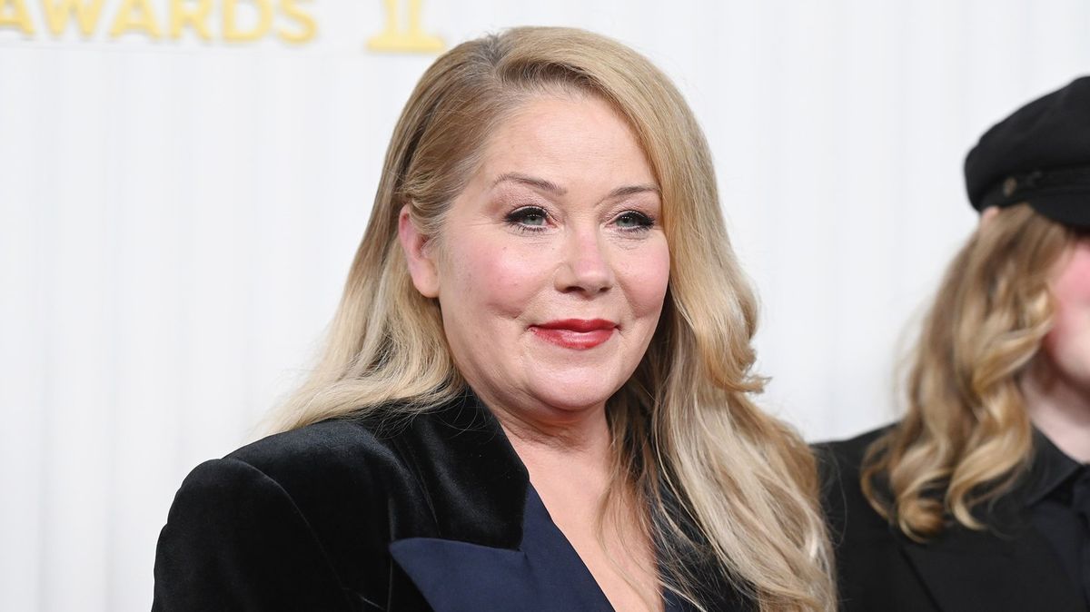 Christina Applegate: boala misterioasă se agravează după diagnosticul greșit