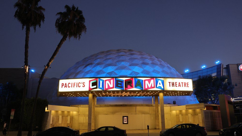 Cinerama Dome revine: Sony și Alamo Drafthouse salvează legenda