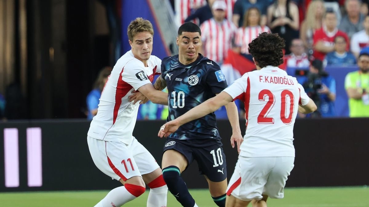 Comentatorul FIFA Jorge Vera, interzis după explozia la microfon