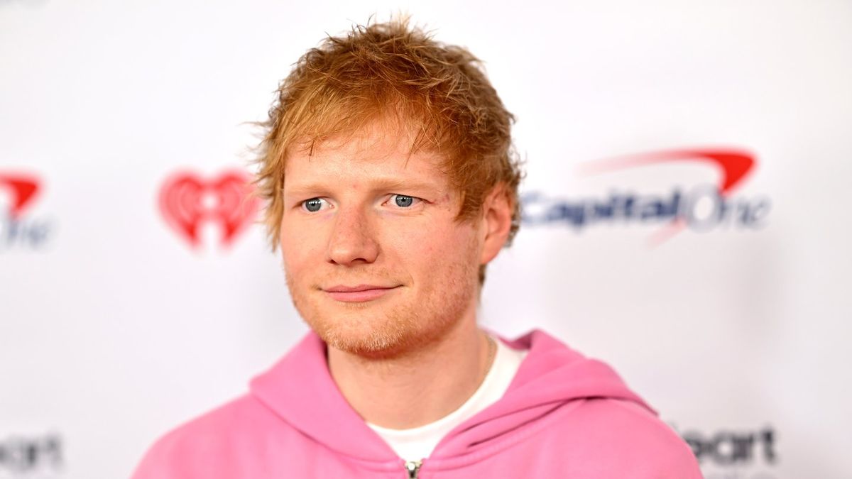 Ed Sheeran ar fi pierdut 100.000 de followeri dupa scandalul Macklemore