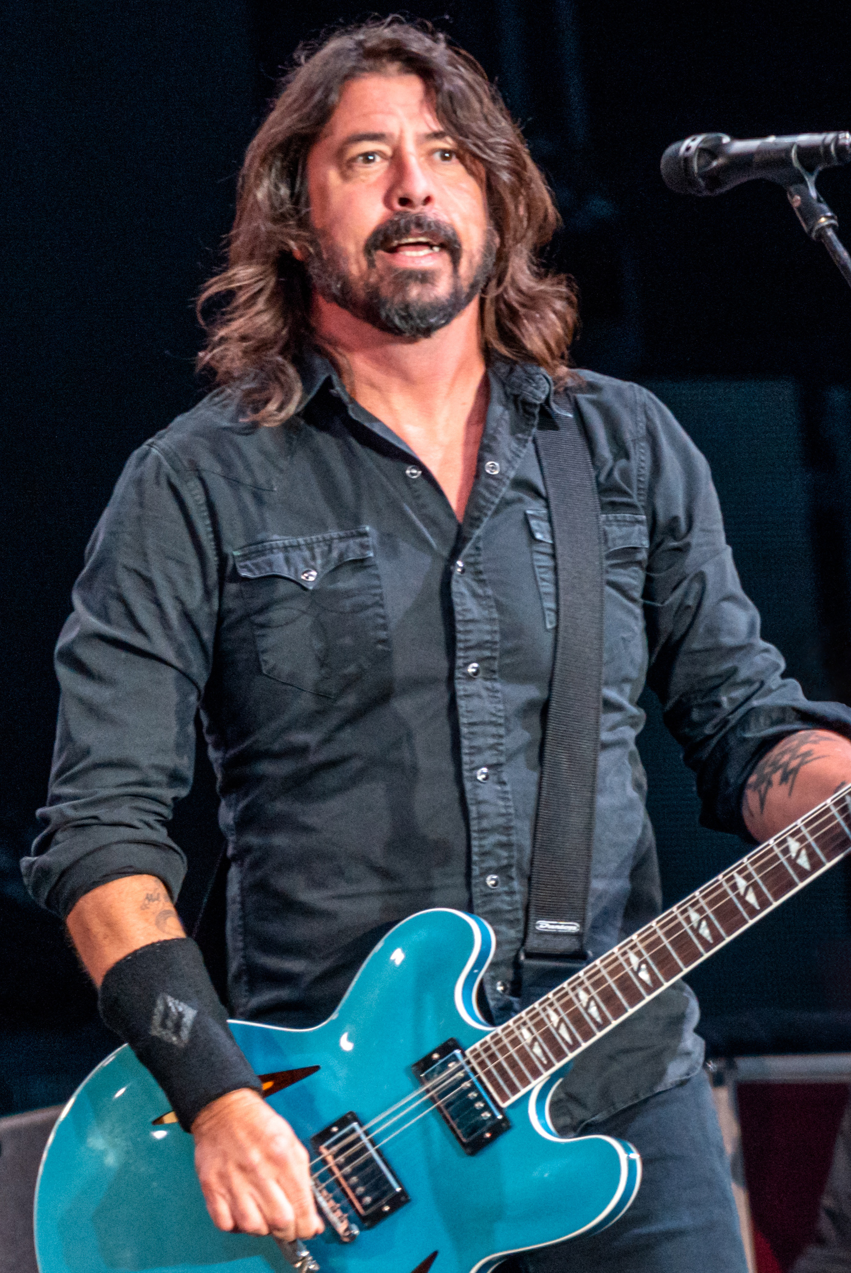 Foo Fighters revin cu albumul 12: Grohl revine cu energie brută și cicatrici proaspete