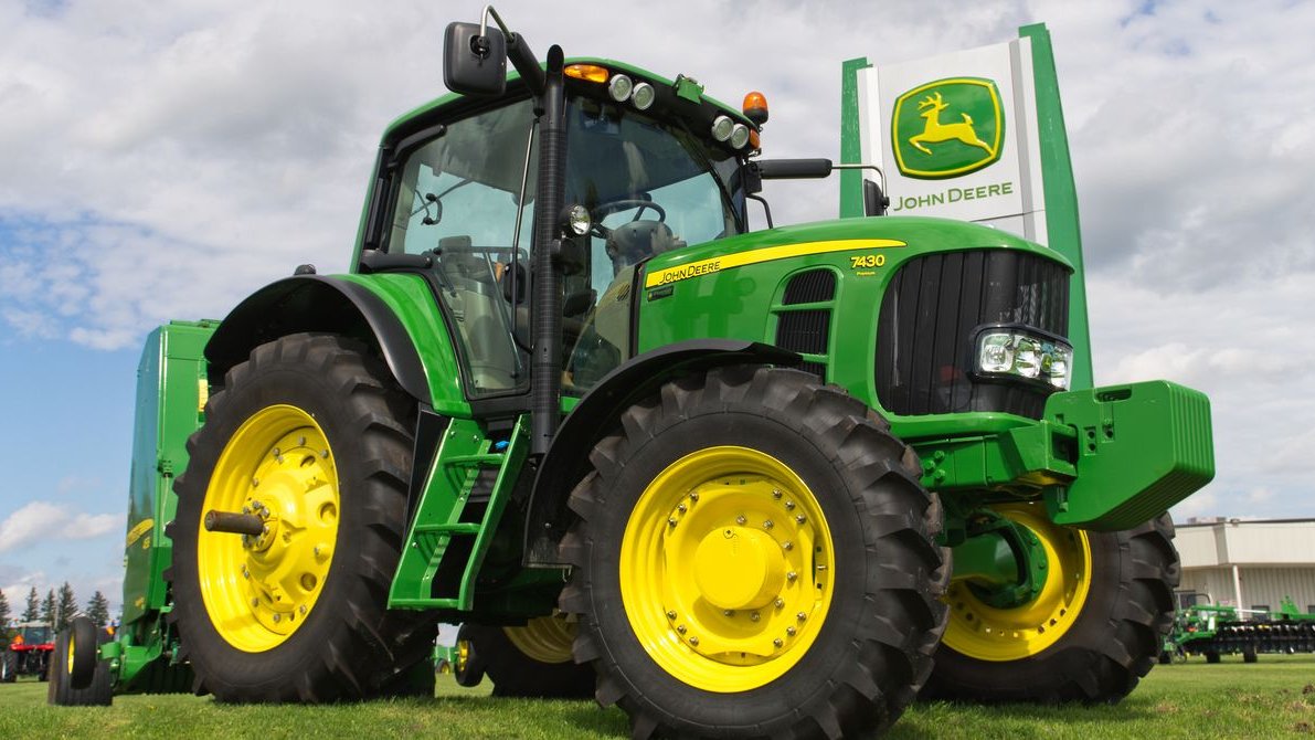 FTC vs. John Deere: fermierii au câștigat dreptul să-și repare utilajele