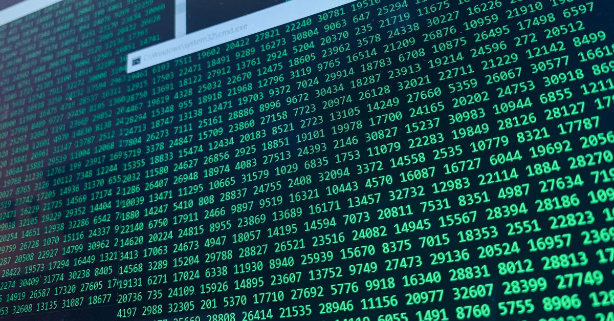 Hackerii exploatează în masă breșele critice din PHP