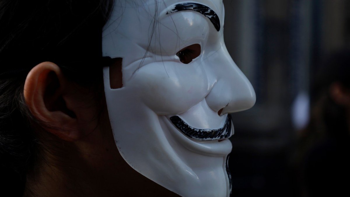 Hackerul fantomă care a umilit industria spyware