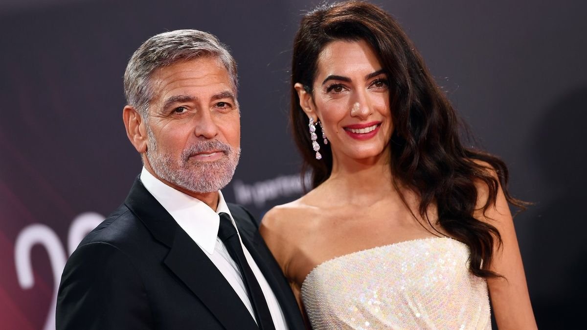 Incendiile din Var i-au alungat pe Clooney din Franța