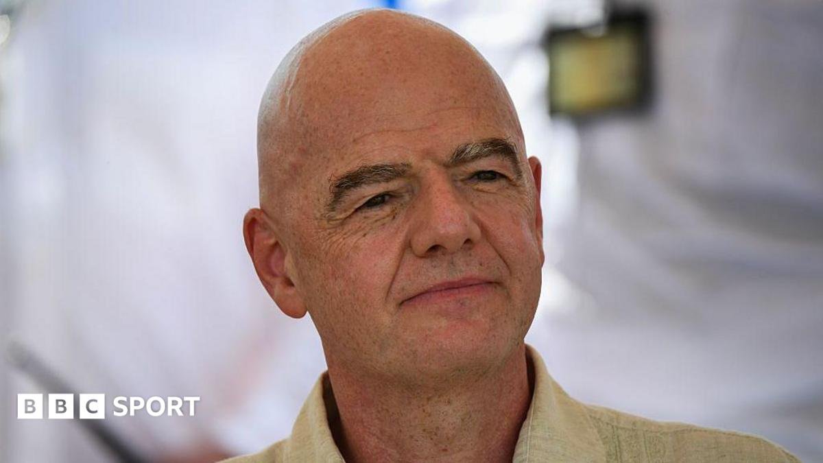 Infantino, acuzat că UEFA i-a plătit amanta ca să tacă