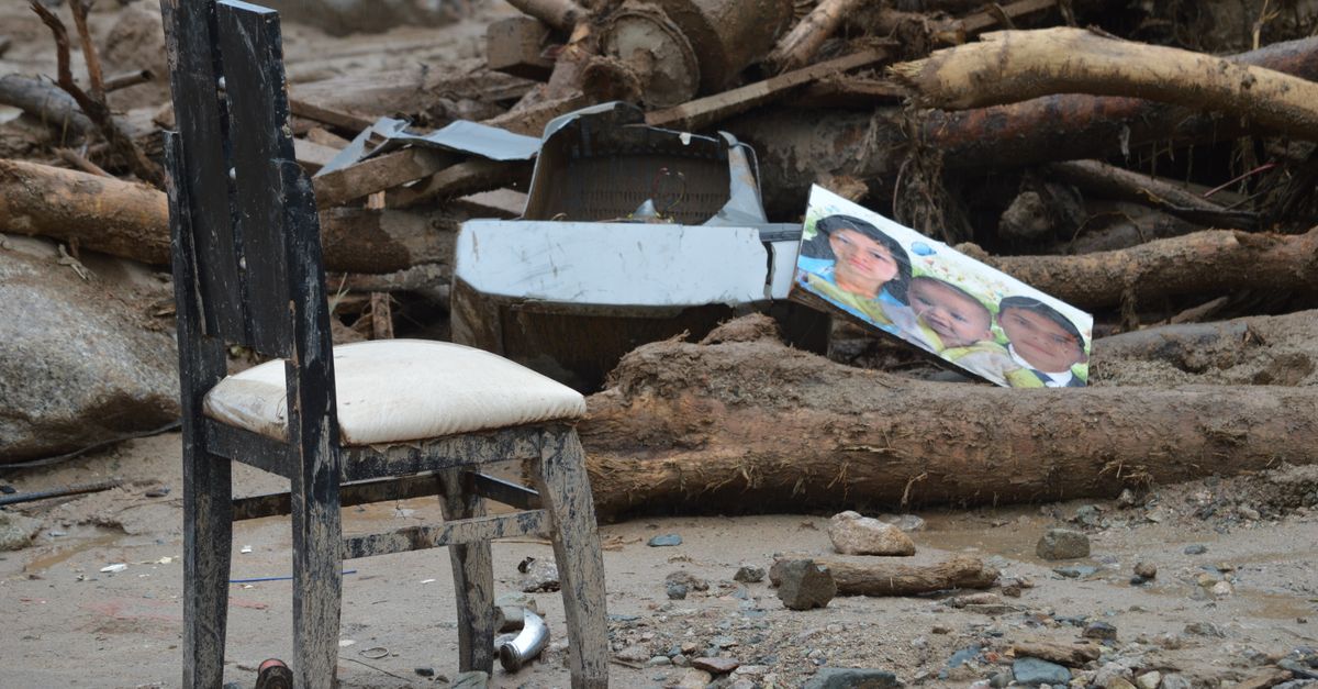 Inundatii catastrofale in Nepal: peste 160 de morti, 1500 disparuti