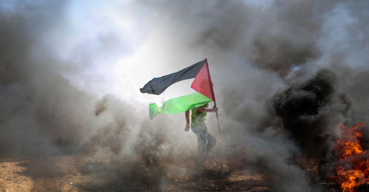 Israelul, sub presiune: doi soldați morți în Gaza, sală goală la ONU și un fotbalist eliminat pentru o celebrare cu «pușca»