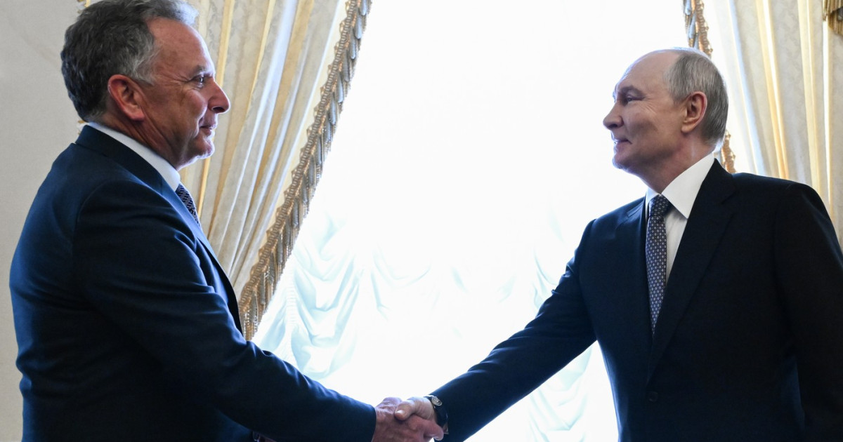 Kremlinul încearcă să câștige cercul apropiat al lui Trump