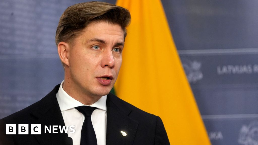 Lituania își pregătește planul de evacuare: «Dacă ne atacă, ripostăm»
