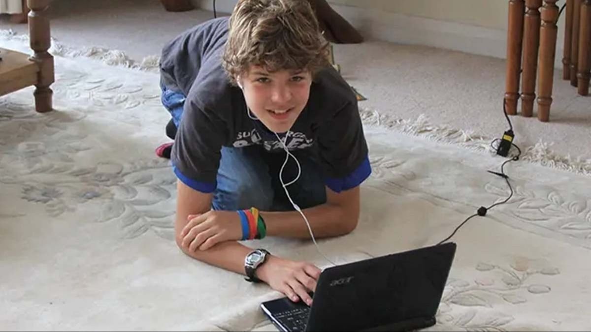 Mama unui adolescent ucis după Minecraft avertizează părinții