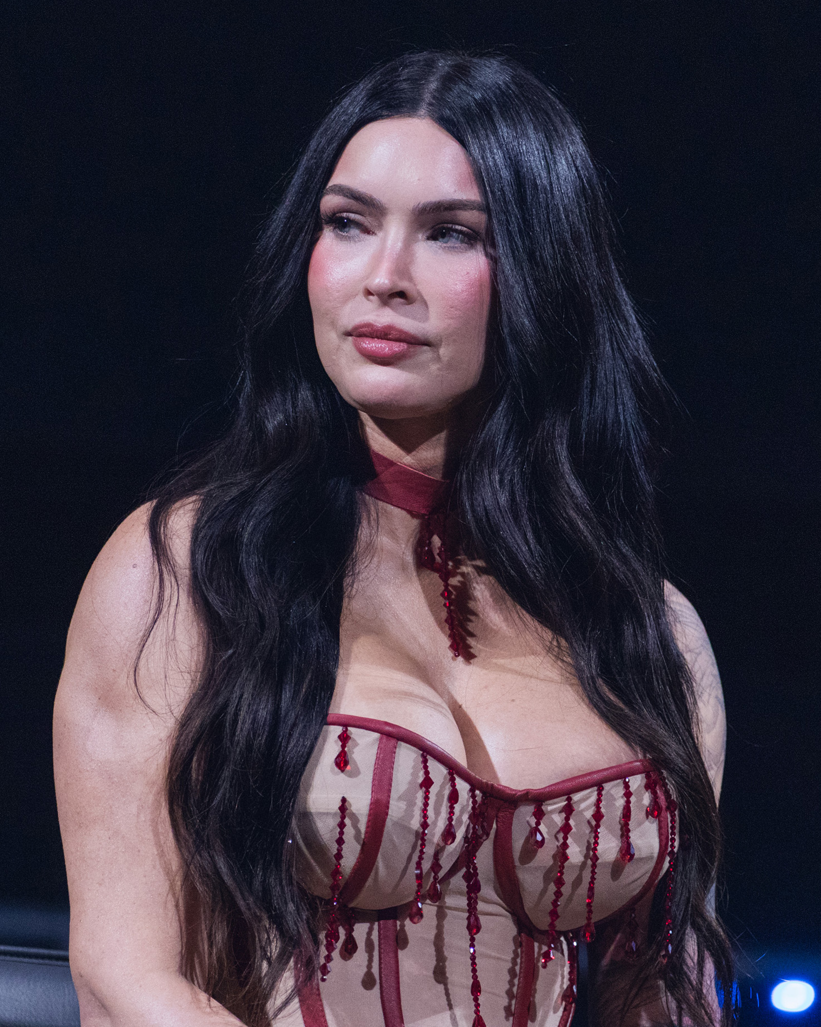 Megan Fox și-a dat numărul de telefon la milioane de oameni.