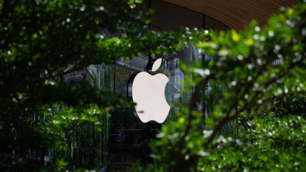 Creatorul Apple Store: «Nimeni nu va lasa un AI sa-i cumpere un laptop de 2.000 de dolari»