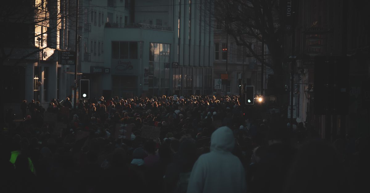 Peste 160.000 de tineri, așteptați la protestele de Halloween din Germania