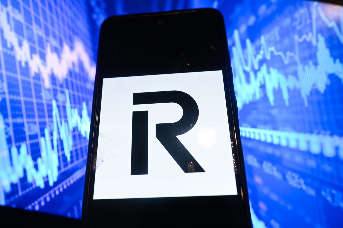 Revolut a picat in Romania si alte tari, plati si transferuri blocate