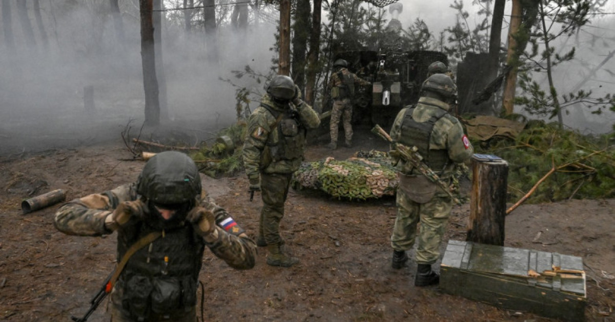 Rușii încercuiți în Donbas pierd 240 km², iar dronele caută găurile din radarul României