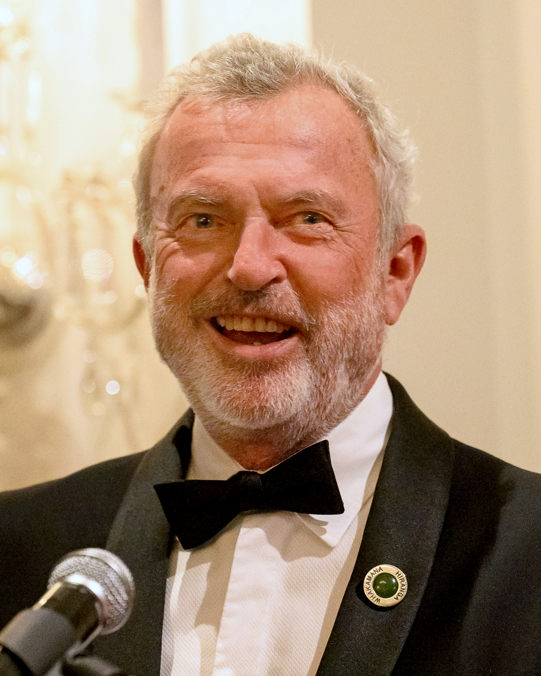 Sam Neill, vindecat de cancer după ce chimio a eșuat complet