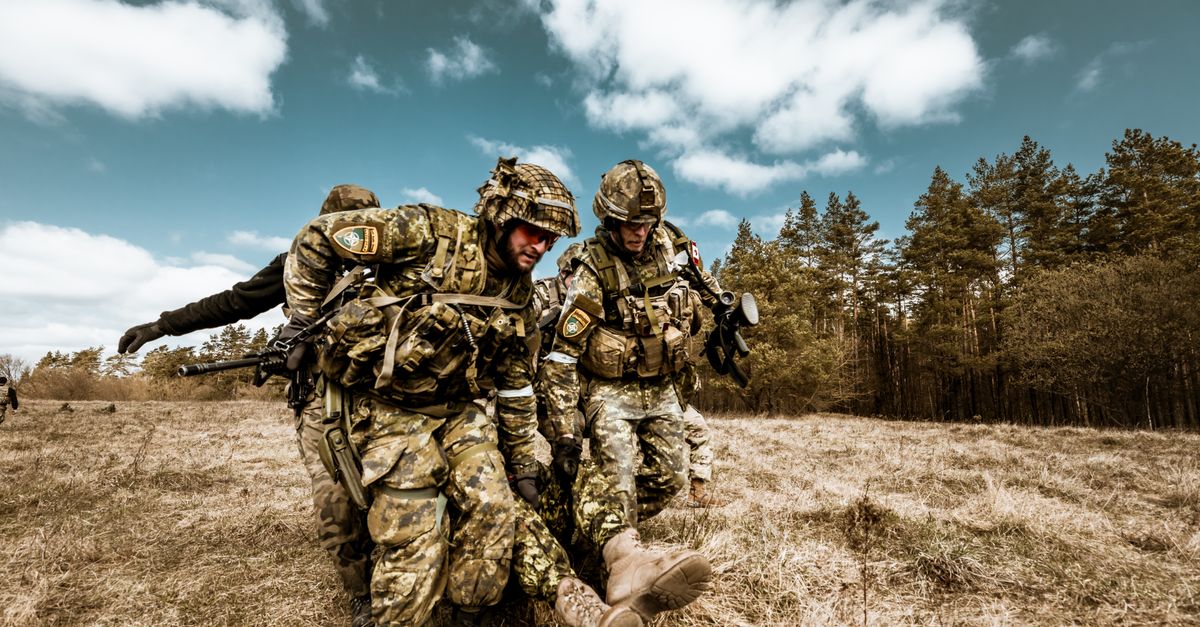 Soldat ucrainean și-a amputat singur piciorul pentru a supraviețui