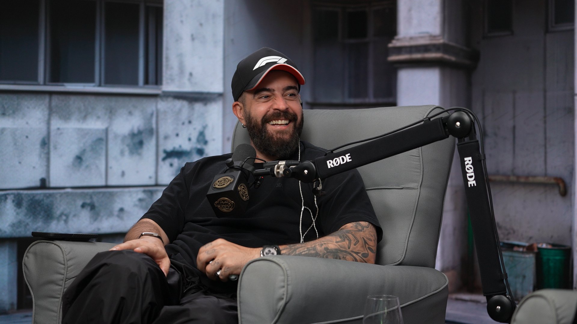 Speak: primele episoade le-am filmat în podul casei