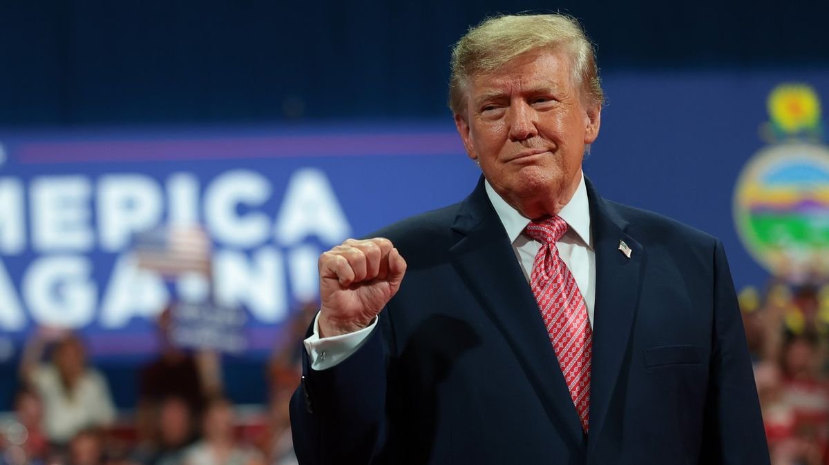 Trump oferă 1 milion de dolari pentru fraudă electorală