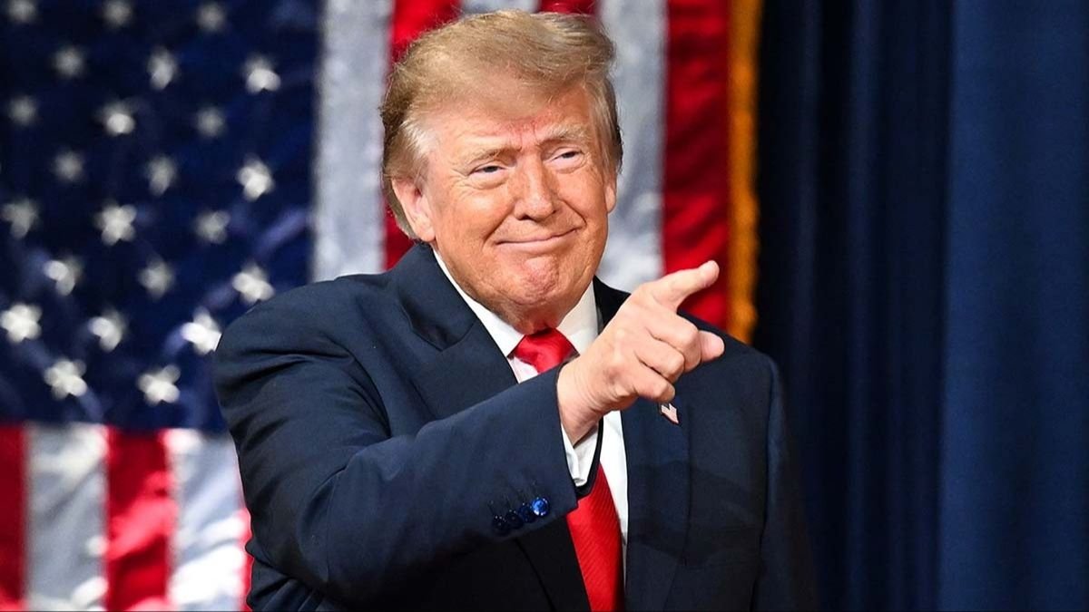 Trump promite 5.000 de dolari fiecărui american, dar doar dacă GOP câștigă Congresul