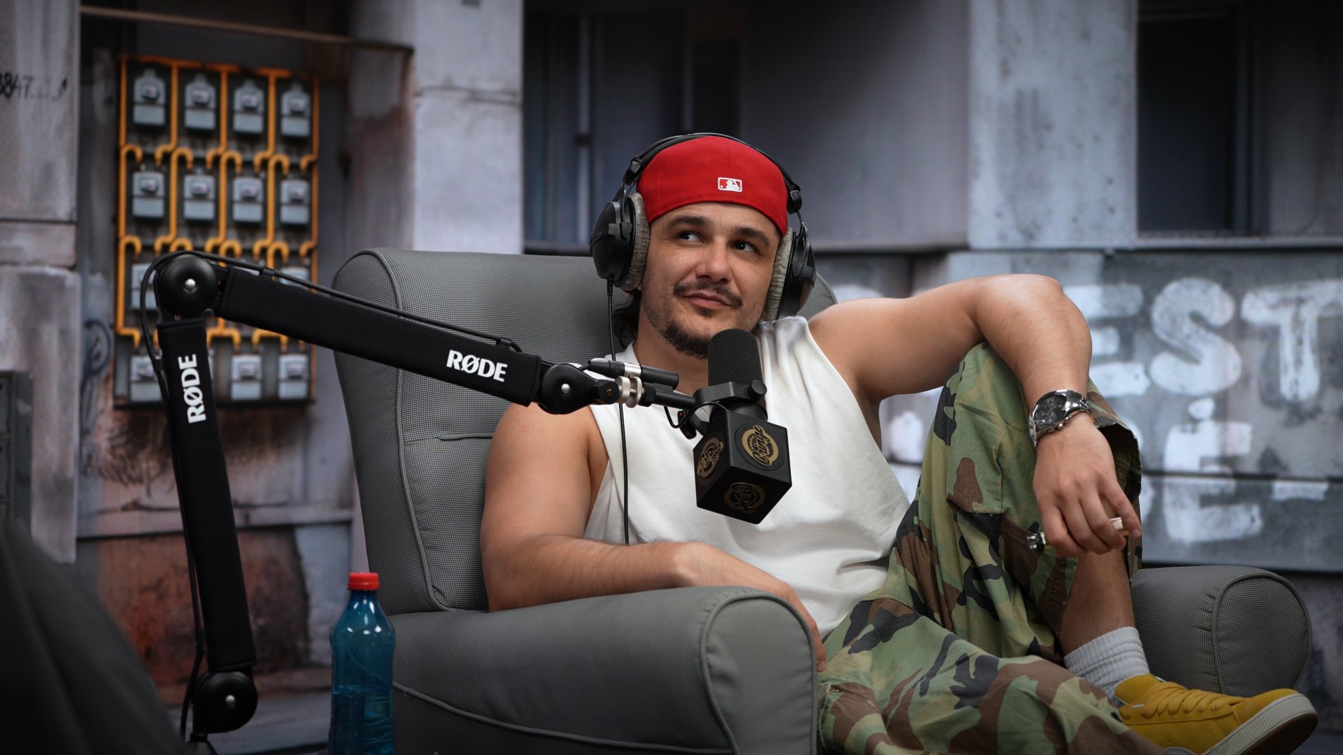 Vlad Drăgulin își caută colegi pentru trupa de deathcore «Doamna Liliana»